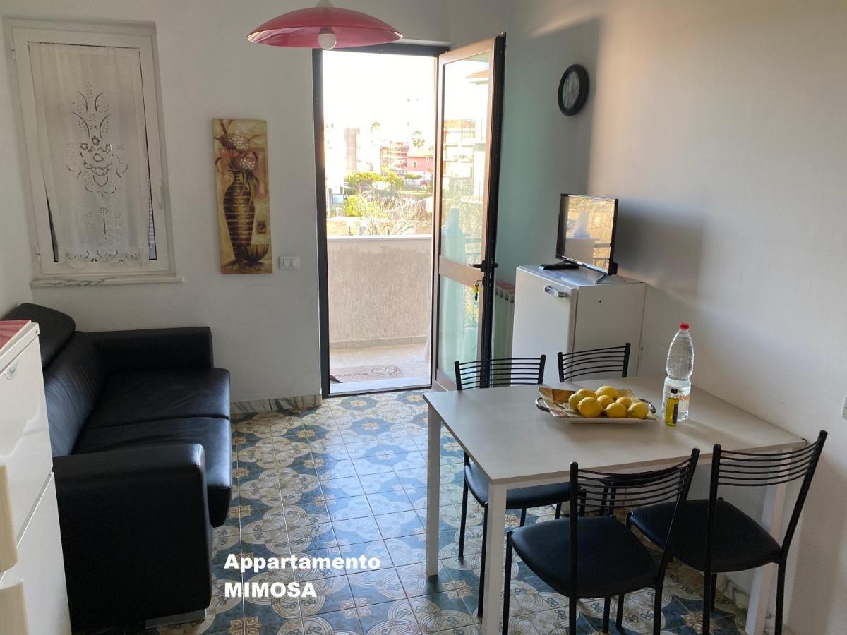 Aparthotel I Fiori Di Pietra Pietra Ligure Zewnętrze zdjęcie