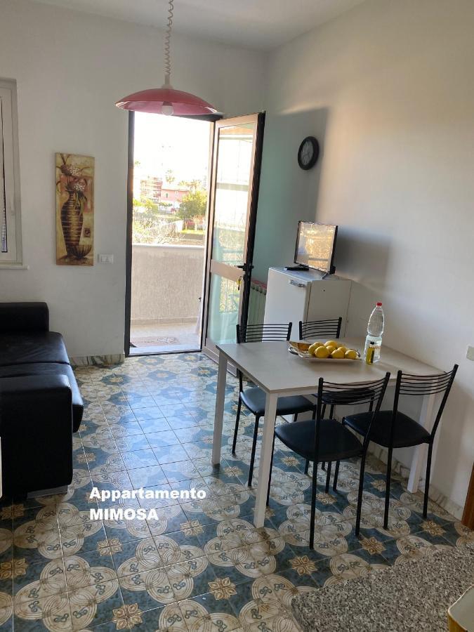 Aparthotel I Fiori Di Pietra Pietra Ligure Zewnętrze zdjęcie