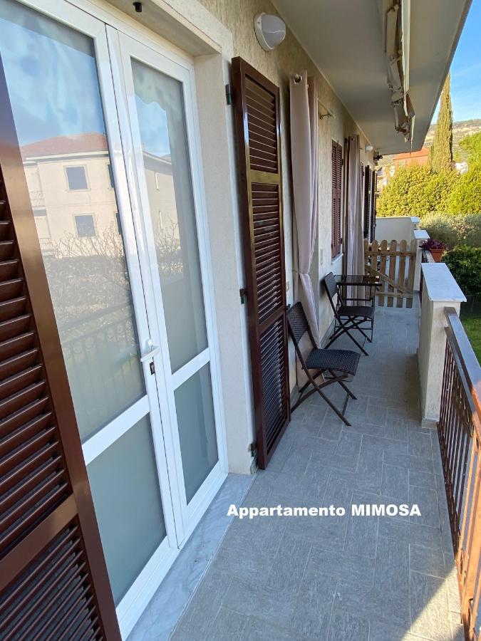 Aparthotel I Fiori Di Pietra Pietra Ligure Zewnętrze zdjęcie