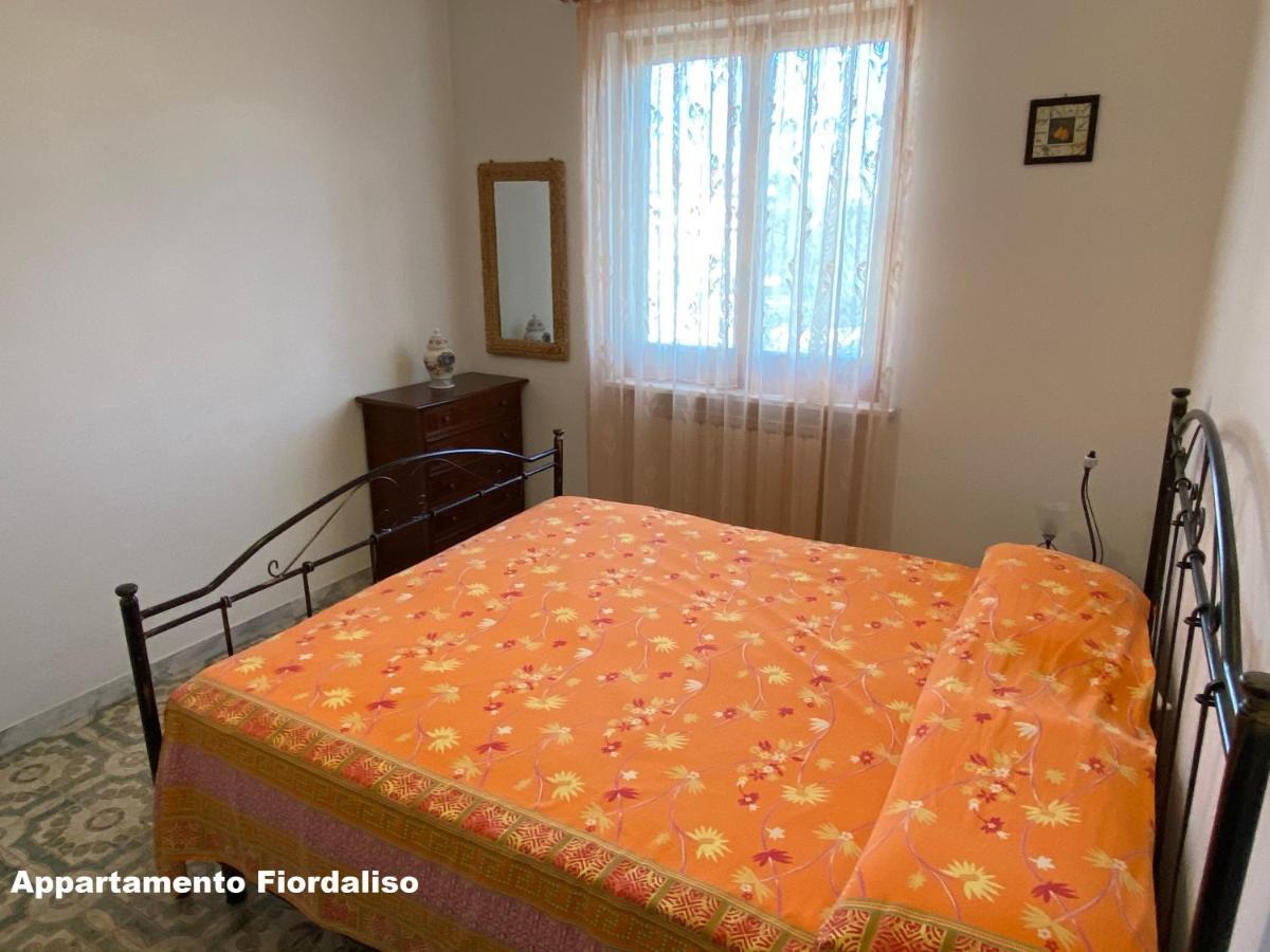 Aparthotel I Fiori Di Pietra Pietra Ligure Zewnętrze zdjęcie